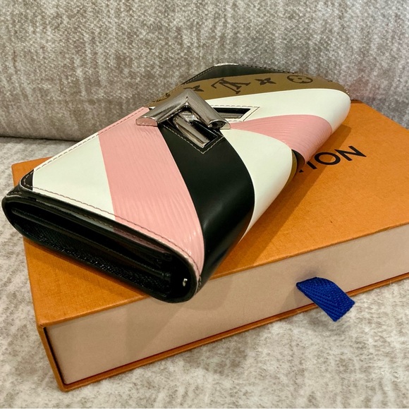 ✨💎LIMITED EDITION💎✨LOUIS VUITTON NEAPOLITAN TWIST WALLET FULL INCLUSION W/ CHAIN - Picture 4 of 11